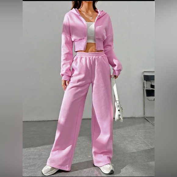 Two Piece Sweatsuit & sweatpants - Picture 1 of 1